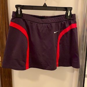 ✨SOLD✨ Nike XS VINTAGE Tennis Skirt